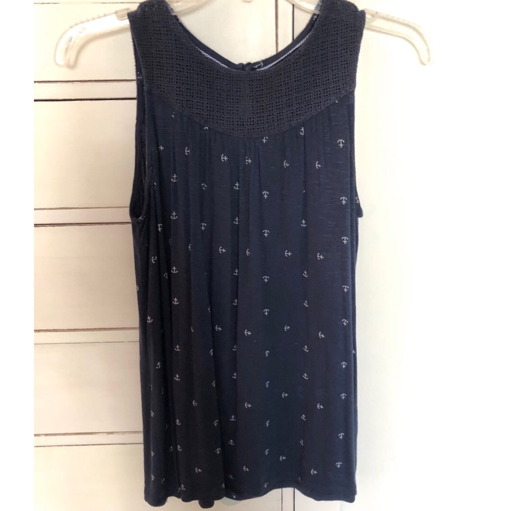 Navy anchor tank